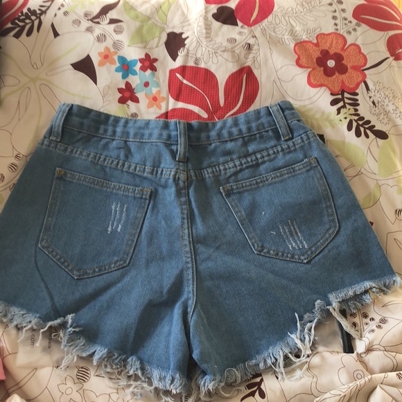 Jeans shorts - Picture 3 of 4